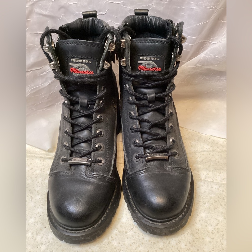 Milwaukee Boots Black Leather Women's Freedom Flex Riding Footwear Size 7.5